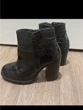 Black Croc-Embossed Block Heel Ankle Boots - Women